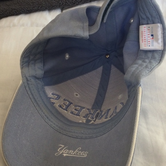 NY Yankees light blue baseball cap - Picture 6 of 6